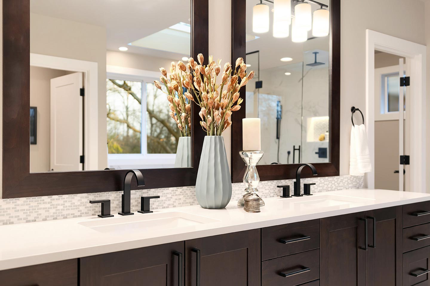 bathroom-sink-with-flowers